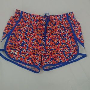Under Armour Shorts Girls Youth Large blue orange
